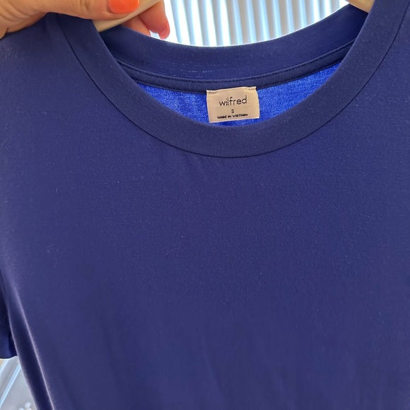 Aritzia cobalt blue bodysuit size small - Picture 3 of 3